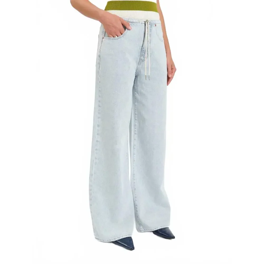 Wide Leg Light Wash Jeans - Women's Casual Denim - Picture 7 of 8